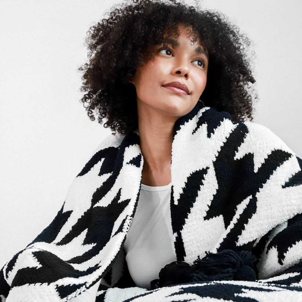 
                      
                        Sunday Citizen Houndstooth Pom Pom Throw - lily & onyx
                      
                    