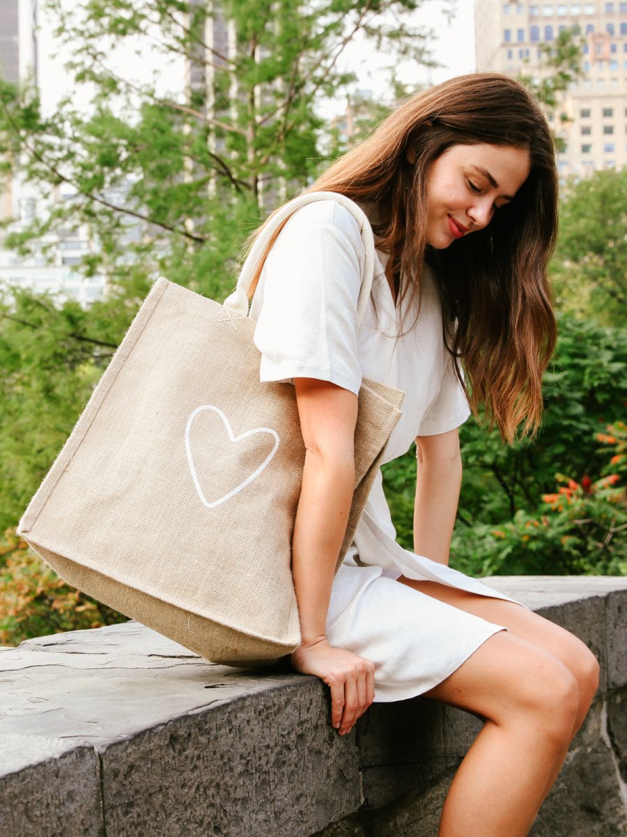 KORISSA Jute Fabric Market Bag - Love - lily & onyx