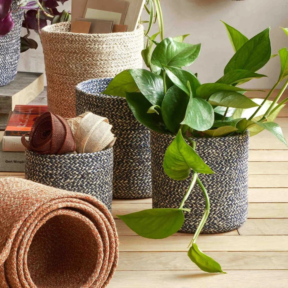 
                      
                        texxture Melia™ Woven Jute Cachepot Baskets, Set of 4 - lily & onyx
                      
                    