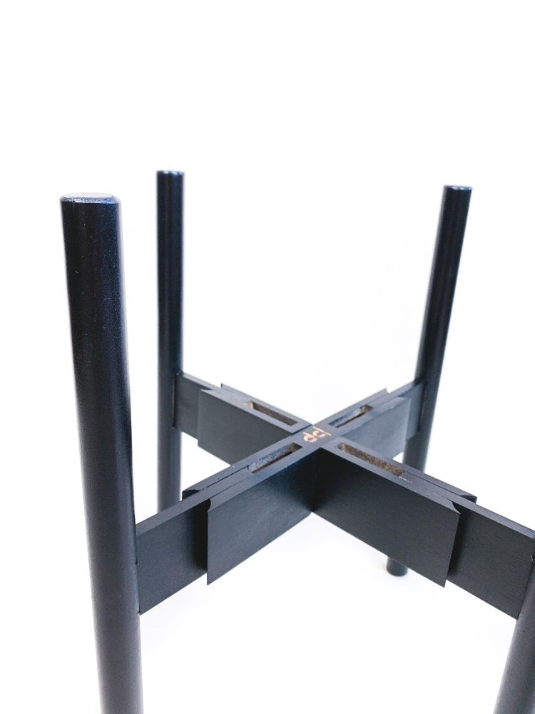
                      
                        declutterd Mid-Level Adjustable Bamboo Plant Stand, 8"-12" - lily & onyx
                      
                    