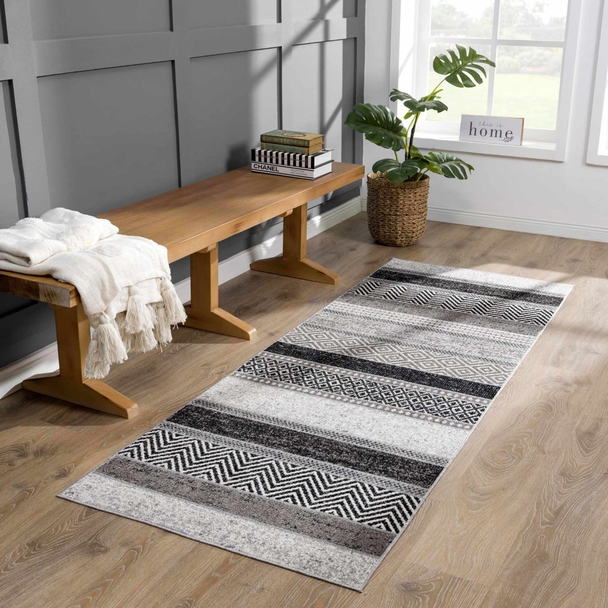 Hauteloom Middlestown Washable Area Rug - lily & onyx