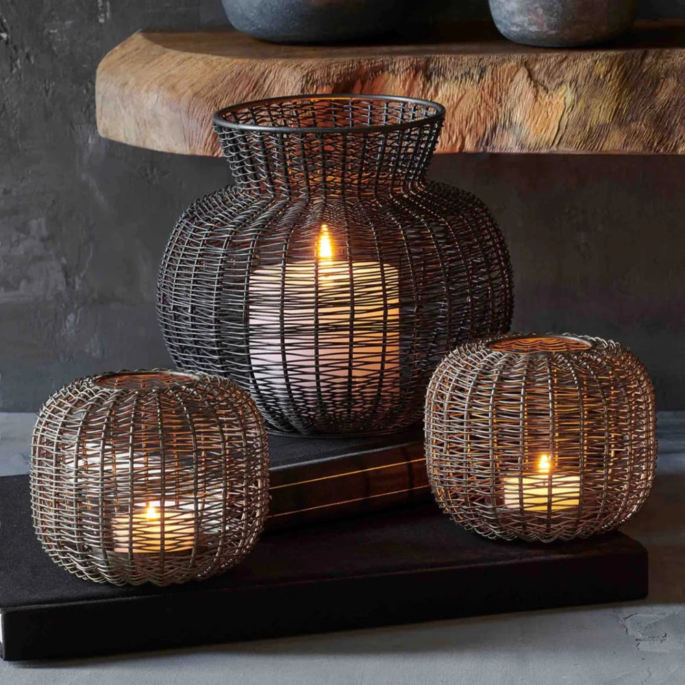texxture Montgomery™ Candleholder - lily & onyx