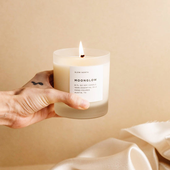 Slow North Moonglow | Patchouli + Cinnamon + Black Pepper | Frosted Candle, 8 oz - lily & onyx