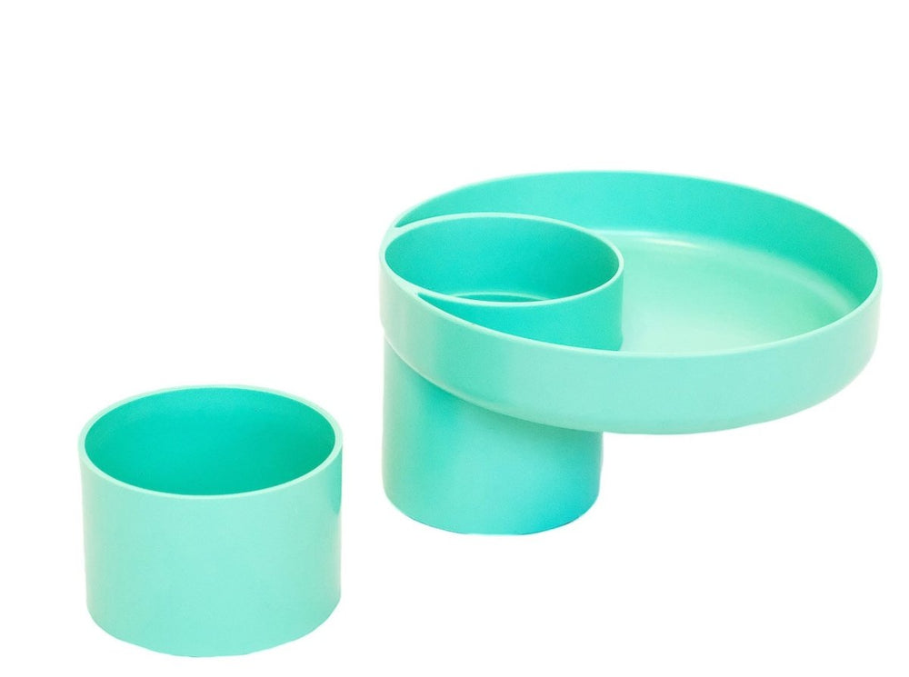 
                      
                        UnbuckleMe My Travel Tray® Cup Holder Extender - lily & onyx
                      
                    
