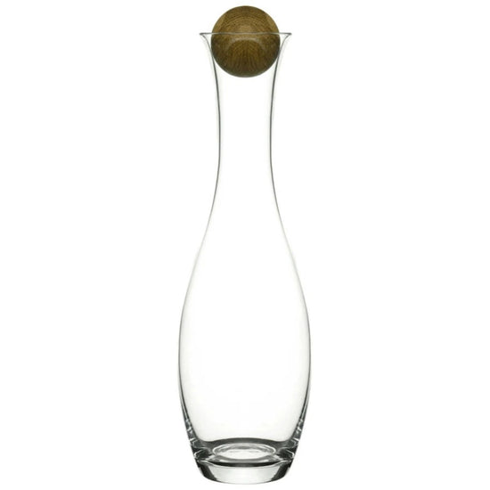 https://lilyandonyx.com/cdn/shop/products/nature-wine-water-carafe-with-oak-stopper-34oz-234210_550x.jpg?v=1666388321