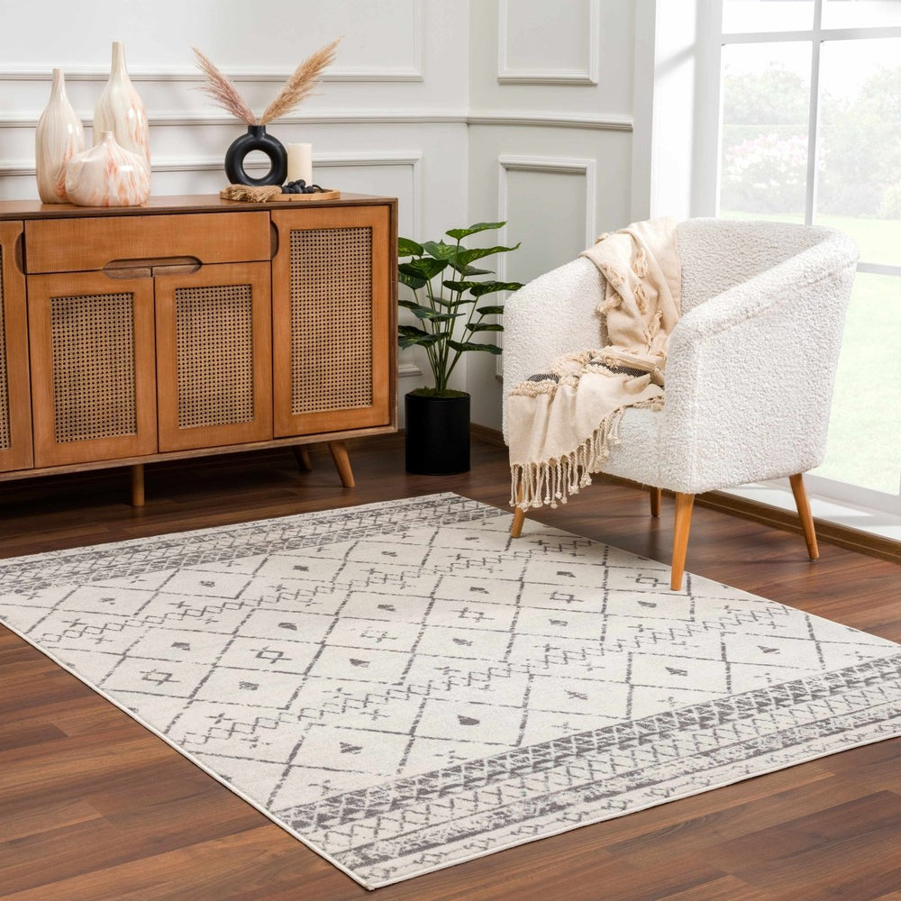 Hauteloom Newville Area Rug - lily & onyx