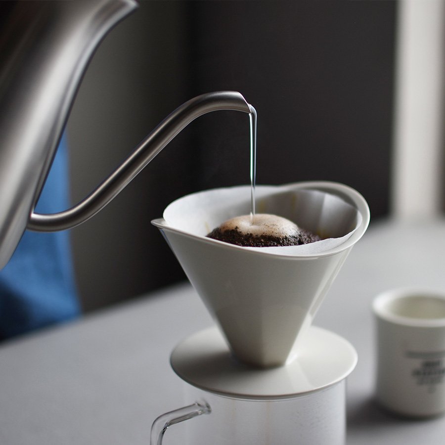 
                      
                        KINTO USA Oct Brewer, 2 Cups - lily & onyx
                      
                    