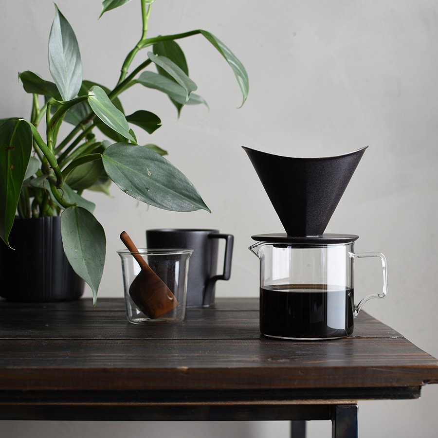 
                      
                        KINTO USA Oct Coffee Jug, 24oz - lily & onyx
                      
                    