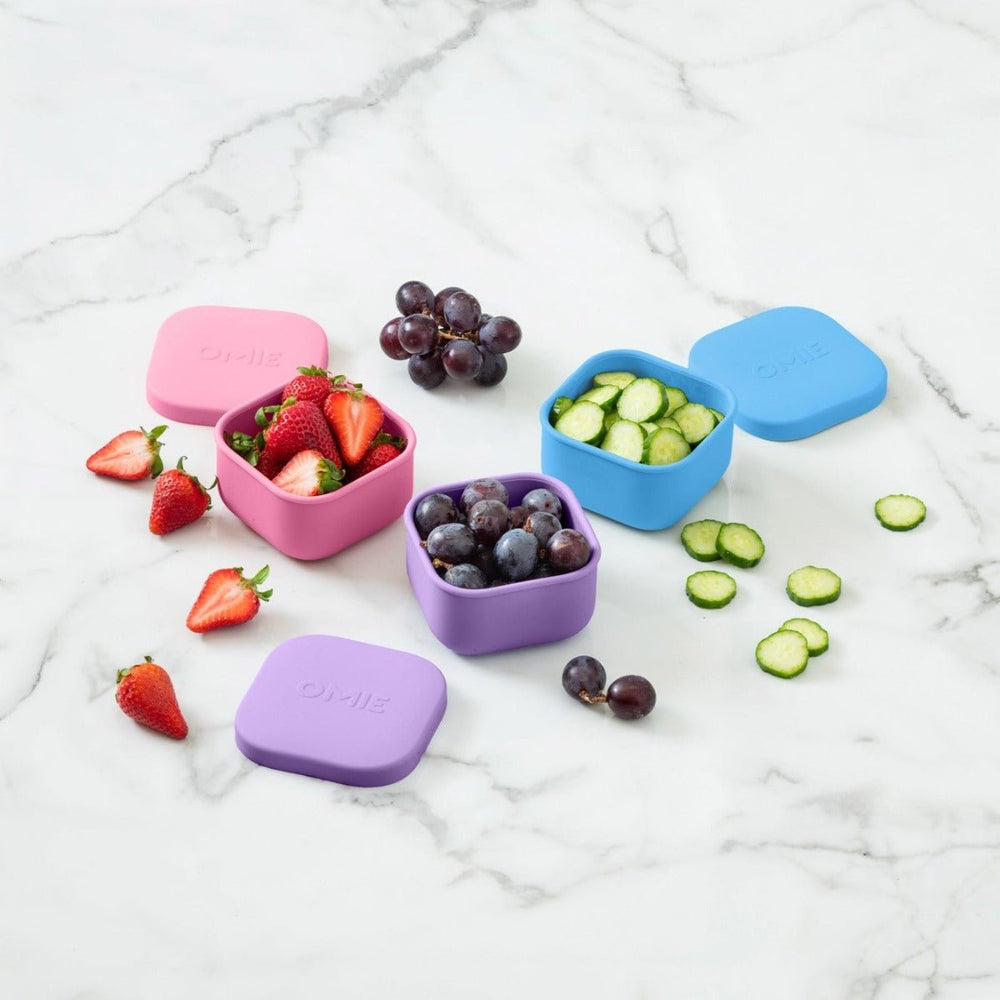 
                      
                        OmieLife OmieSnack Container - lily & onyx
                      
                    