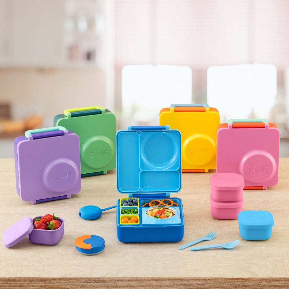 
                      
                        OmieLife OmieSnack Container - lily & onyx
                      
                    