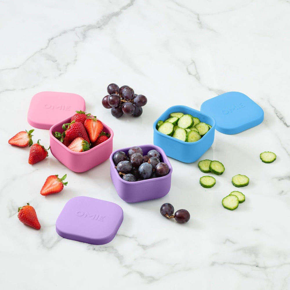
                      
                        OmieLife OmieSnack Container - lily & onyx
                      
                    