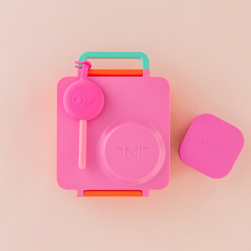 
                      
                        OmieLife OmieSnack Container - lily & onyx
                      
                    