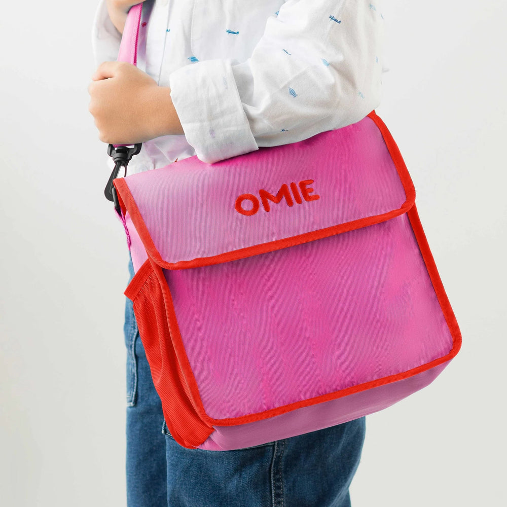 
                      
                        OmieLife OmieTote - lily & onyx
                      
                    
