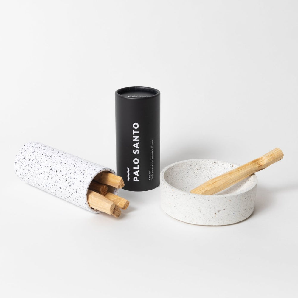 Pretti.Cool Palo Santo Sticks - lily & onyx