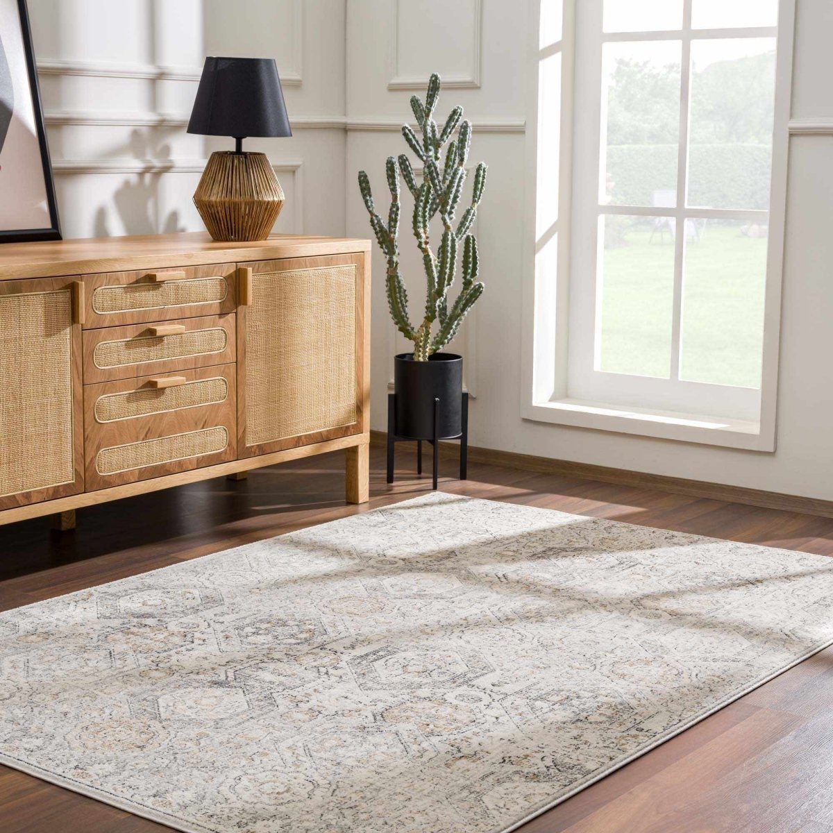 Hauteloom Parkerfield Area Rug - lily & onyx