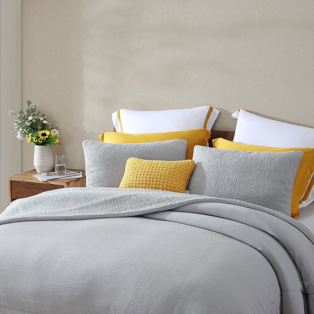 
                      
                        Sunday Citizen Pebble Snug Coverlet - lily & onyx
                      
                    