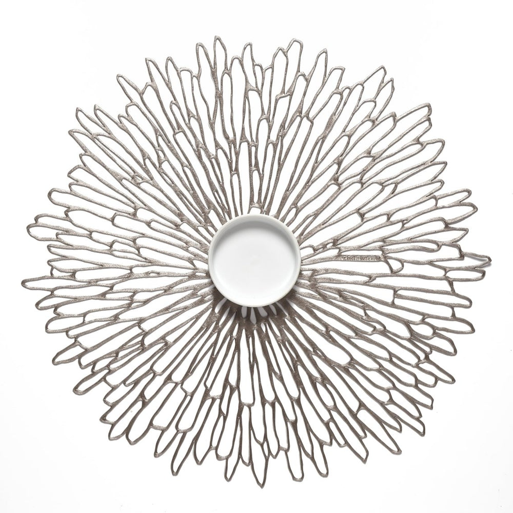 
                      
                        Chilewich Pressed Bloom Placemat - lily & onyx
                      
                    