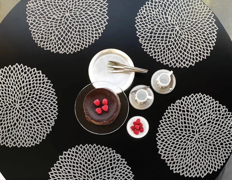 
                      
                        Chilewich Pressed Dahlia Placemat - lily & onyx
                      
                    