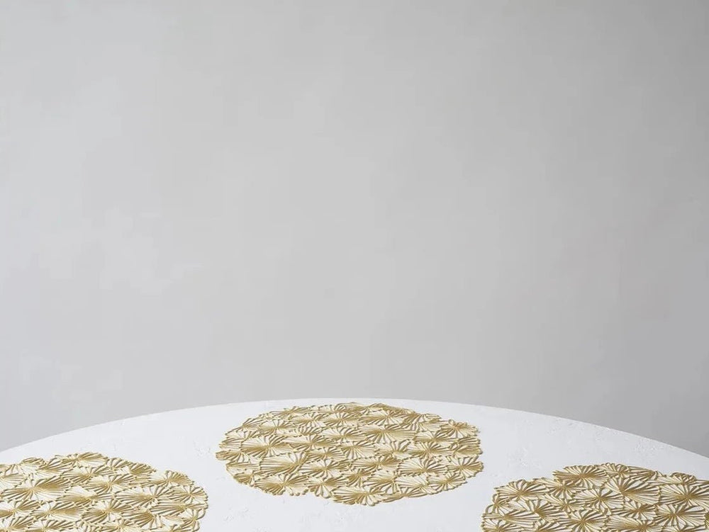 
                      
                        Chilewich Pressed Daisy Placemat - lily & onyx
                      
                    
