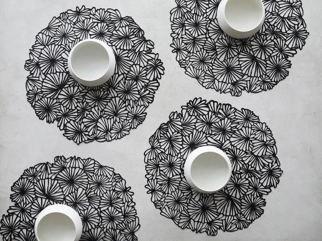 Chilewich Pressed Daisy Placemat - lily & onyx