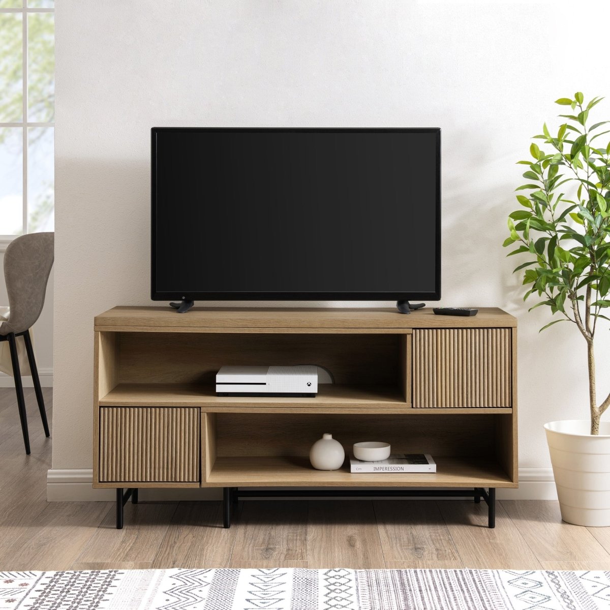 Walker Edison Reema Scandinavian Expandable TV Stand - lily & onyx