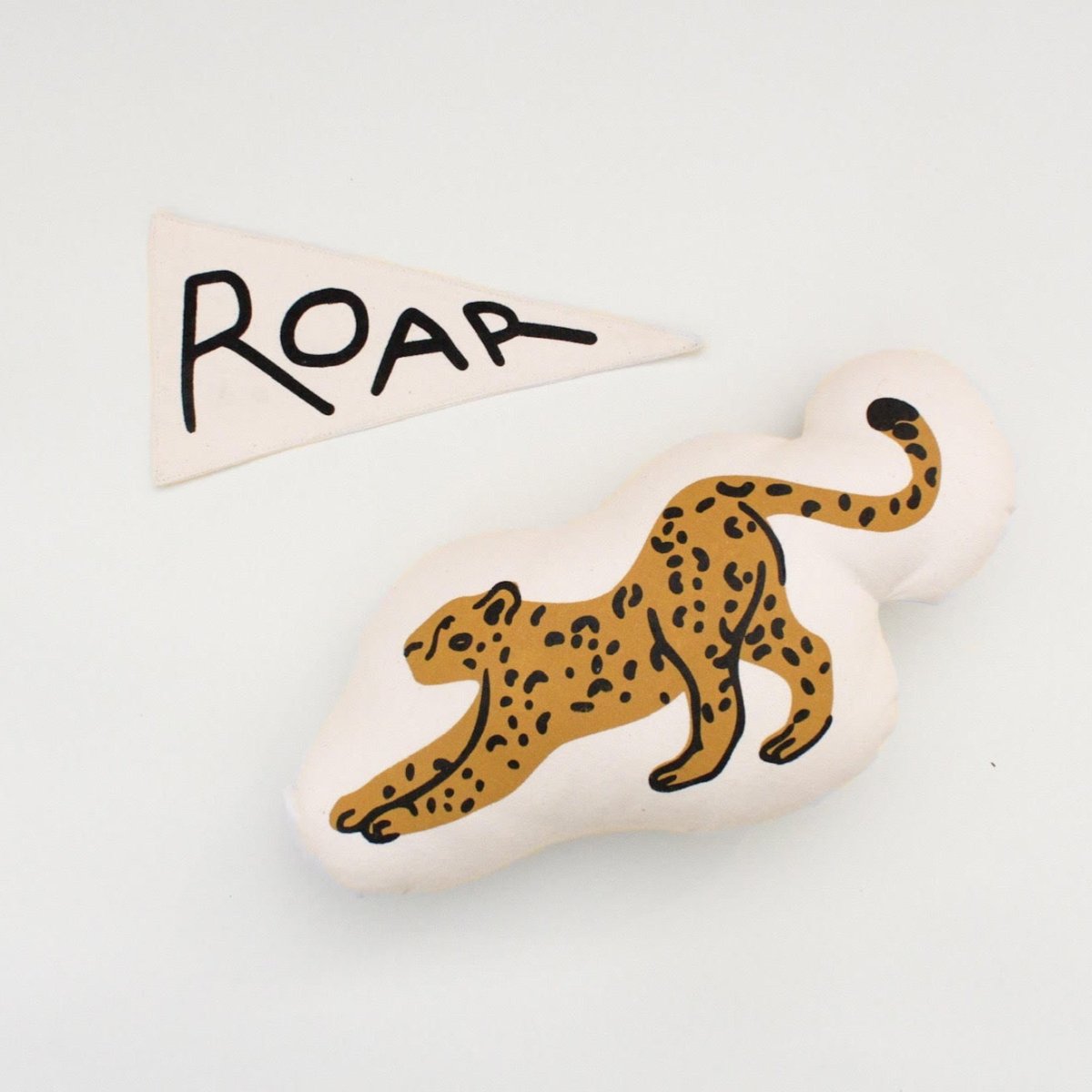 Imani Collective Roar Pennant - lily & onyx