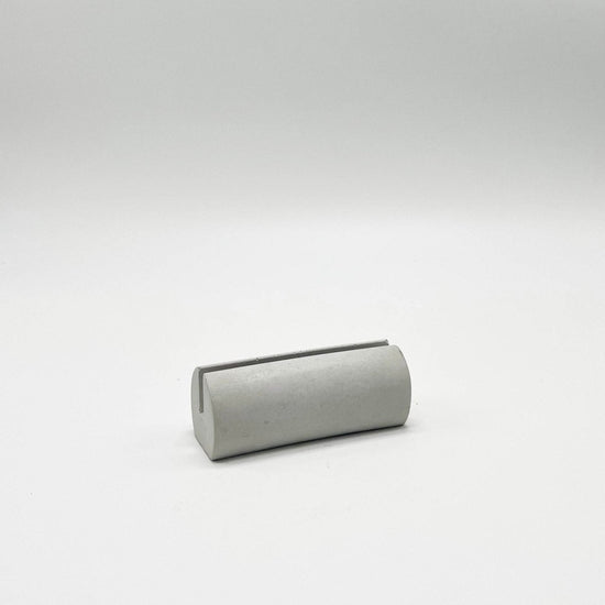 Uno Atelier Rolo Concrete Card Holder - lily & onyx