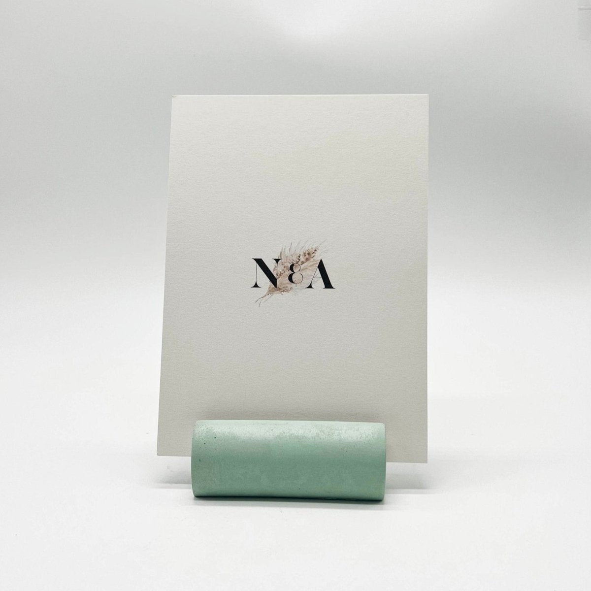 Uno Atelier Rolo Concrete Card Holder - lily & onyx