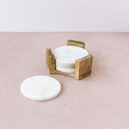 lily & onyx Round Marble Coasters With Mango Wood Holder, Set Of 4 - lily & onyx