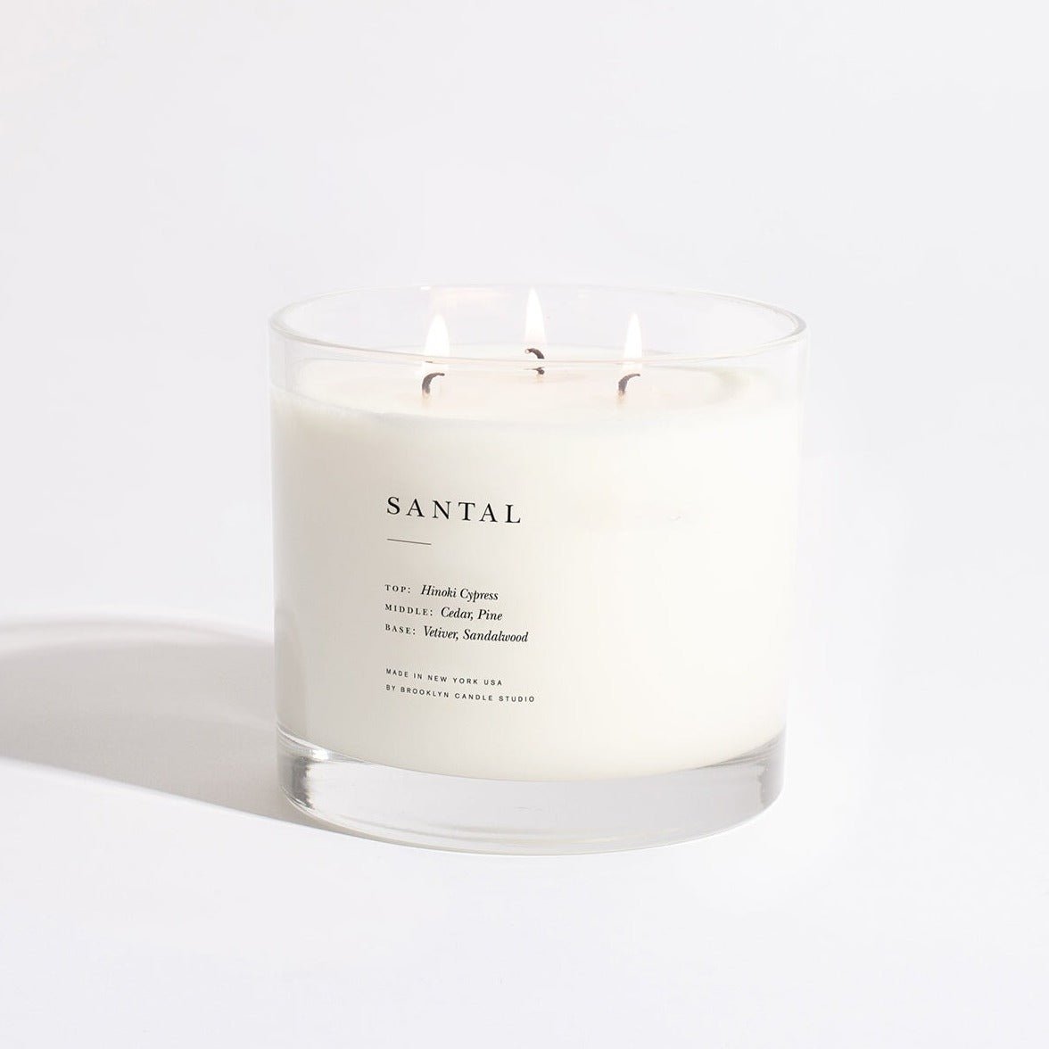 Load image into Gallery viewer, Brooklyn Candle Studio Santal Maximalist 3-Wick Candle - lily &amp;amp; onyx
