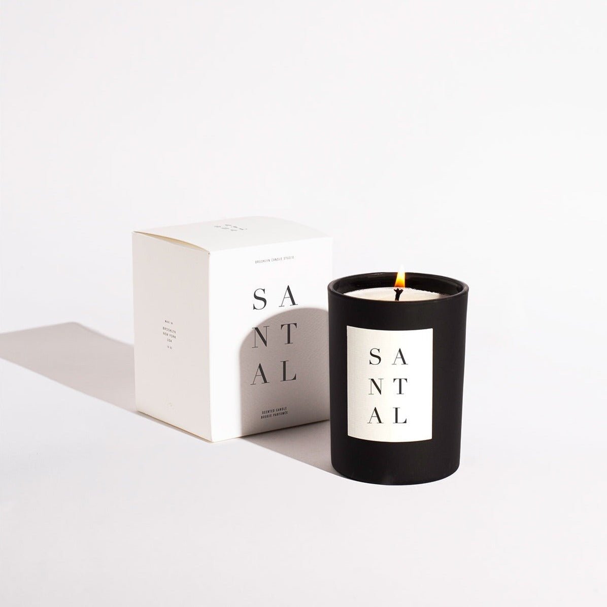 Brooklyn Candle Studio Santal Noir Candle - lily & onyx