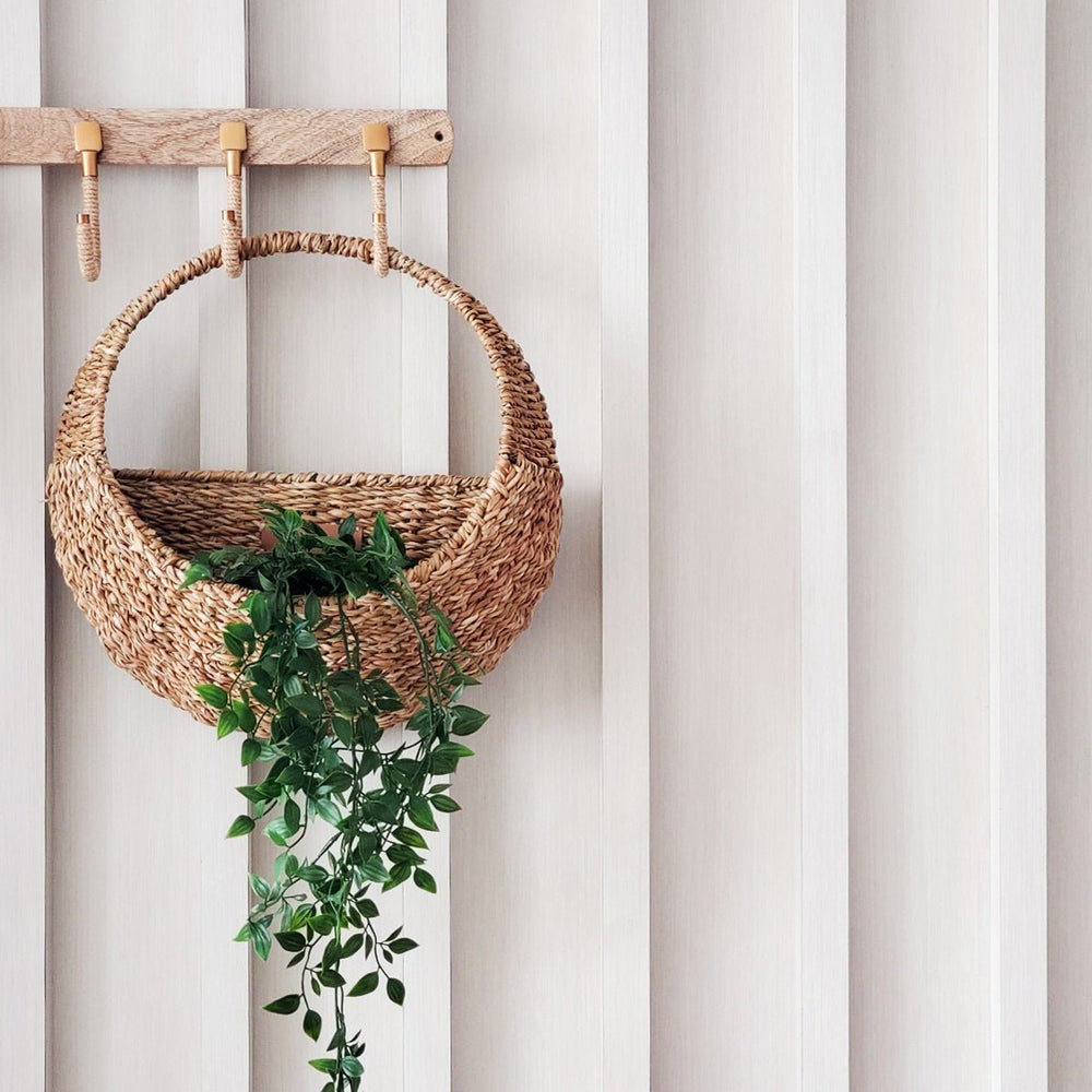 KORISSA Savar Hanging Planter - lily & onyx