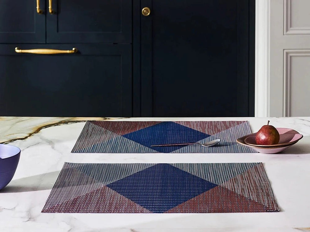 
                      
                        Chilewich Signal Placemat - lily & onyx
                      
                    
