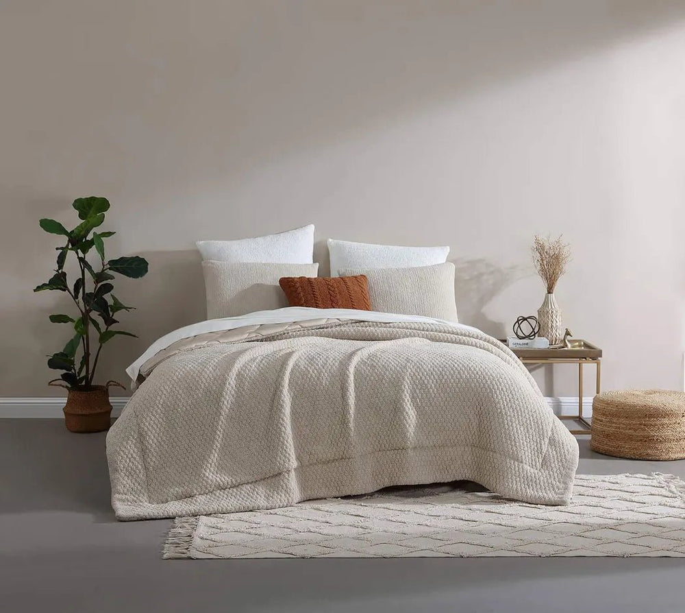 
                      
                        Sunday Citizen Snug + Bamboo Sham Set - lily & onyx
                      
                    