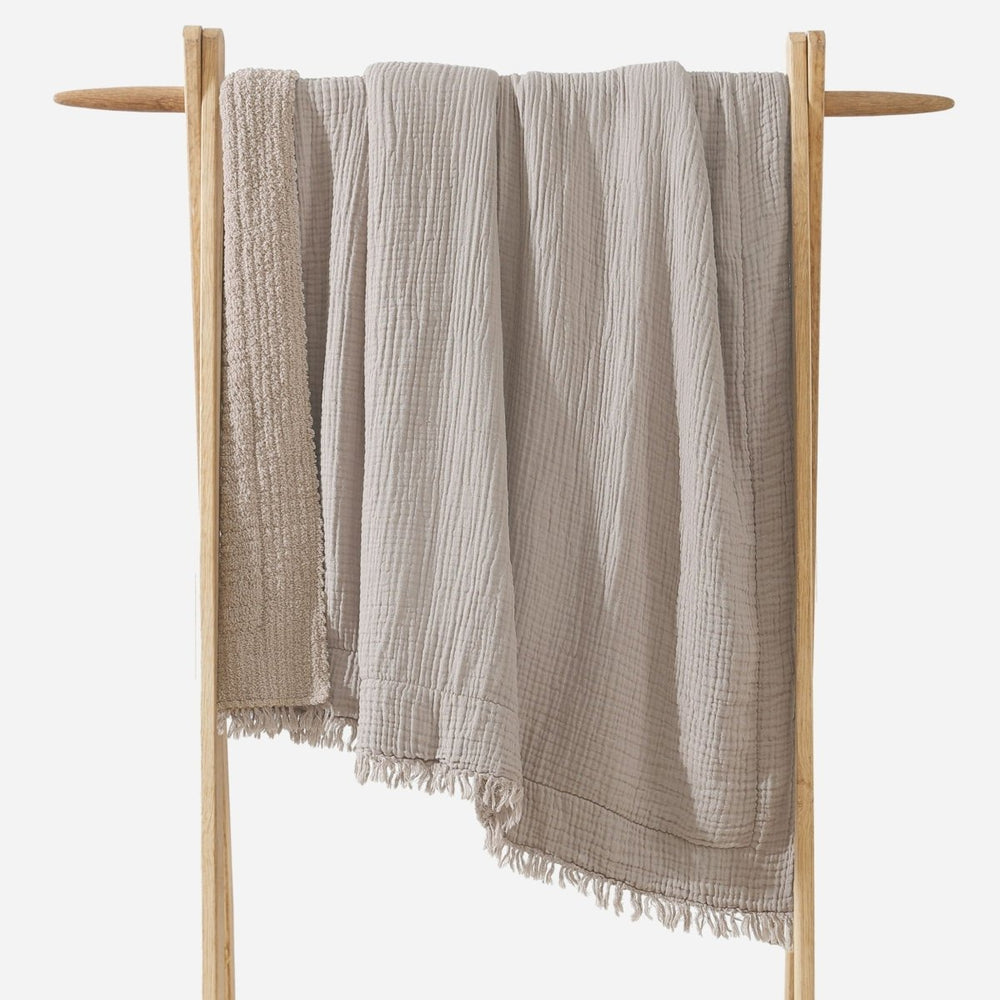 
                      
                        Sunday Citizen Snug Muslin Throw - lily & onyx
                      
                    