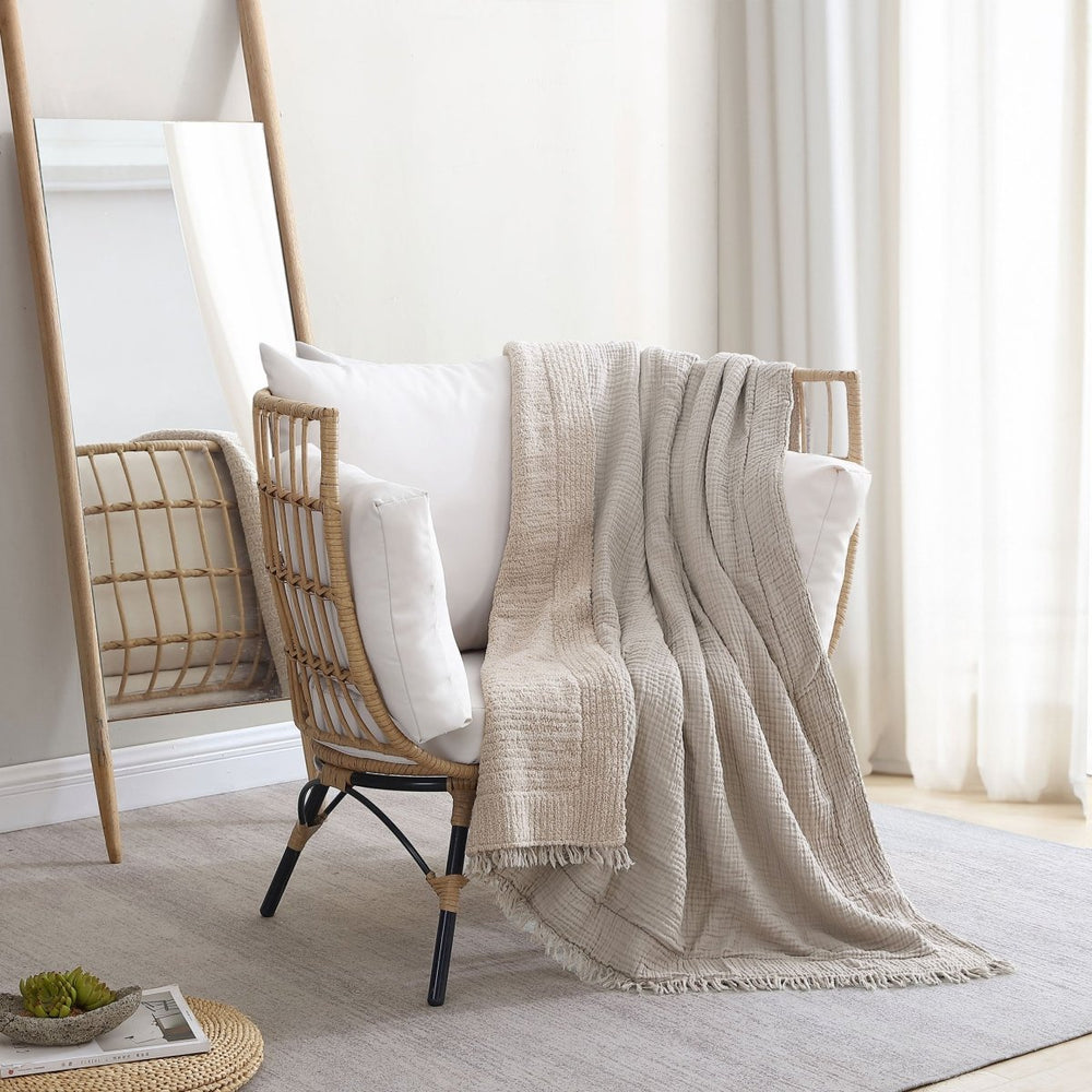 
                      
                        Sunday Citizen Snug Muslin Throw - lily & onyx
                      
                    