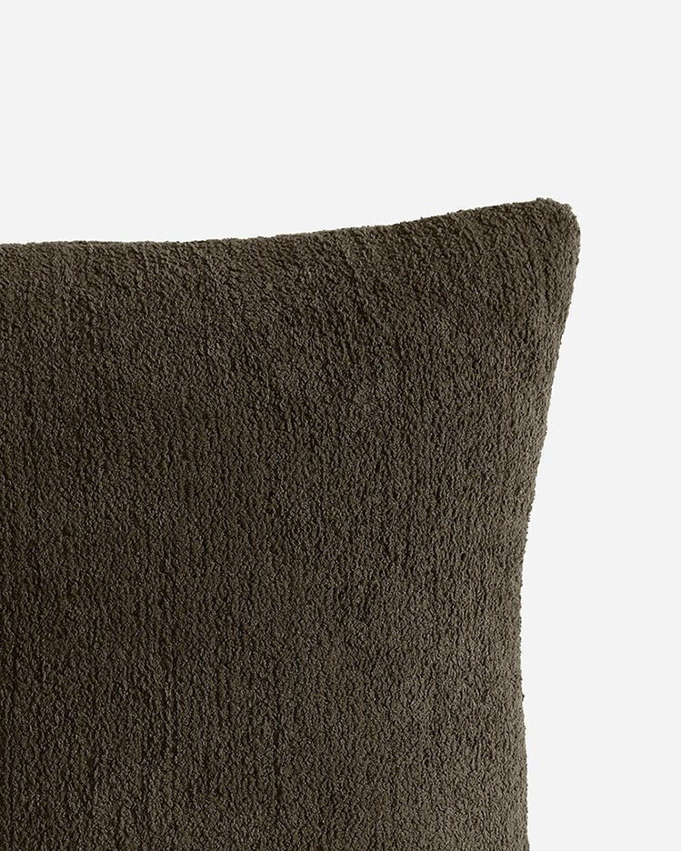 
                      
                        Sunday Citizen Snug Throw Pillow - lily & onyx
                      
                    