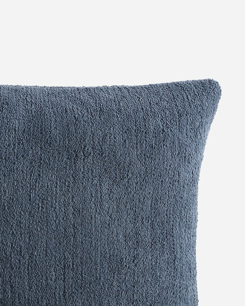 
                      
                        Sunday Citizen Snug Throw Pillow - lily & onyx
                      
                    