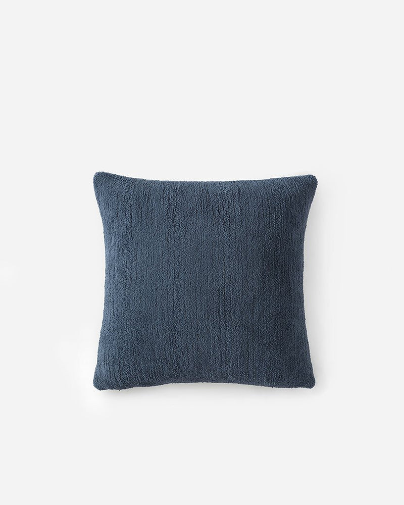 
                      
                        Sunday Citizen Snug Throw Pillow - lily & onyx
                      
                    