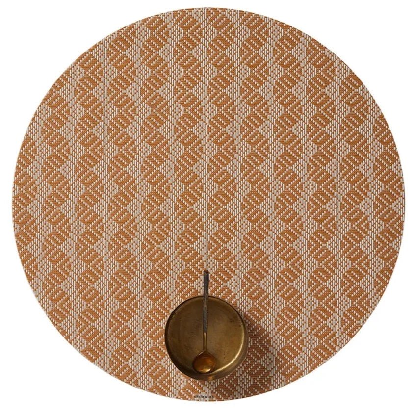 
                      
                        Chilewich Swing Round Placemat - lily & onyx
                      
                    
