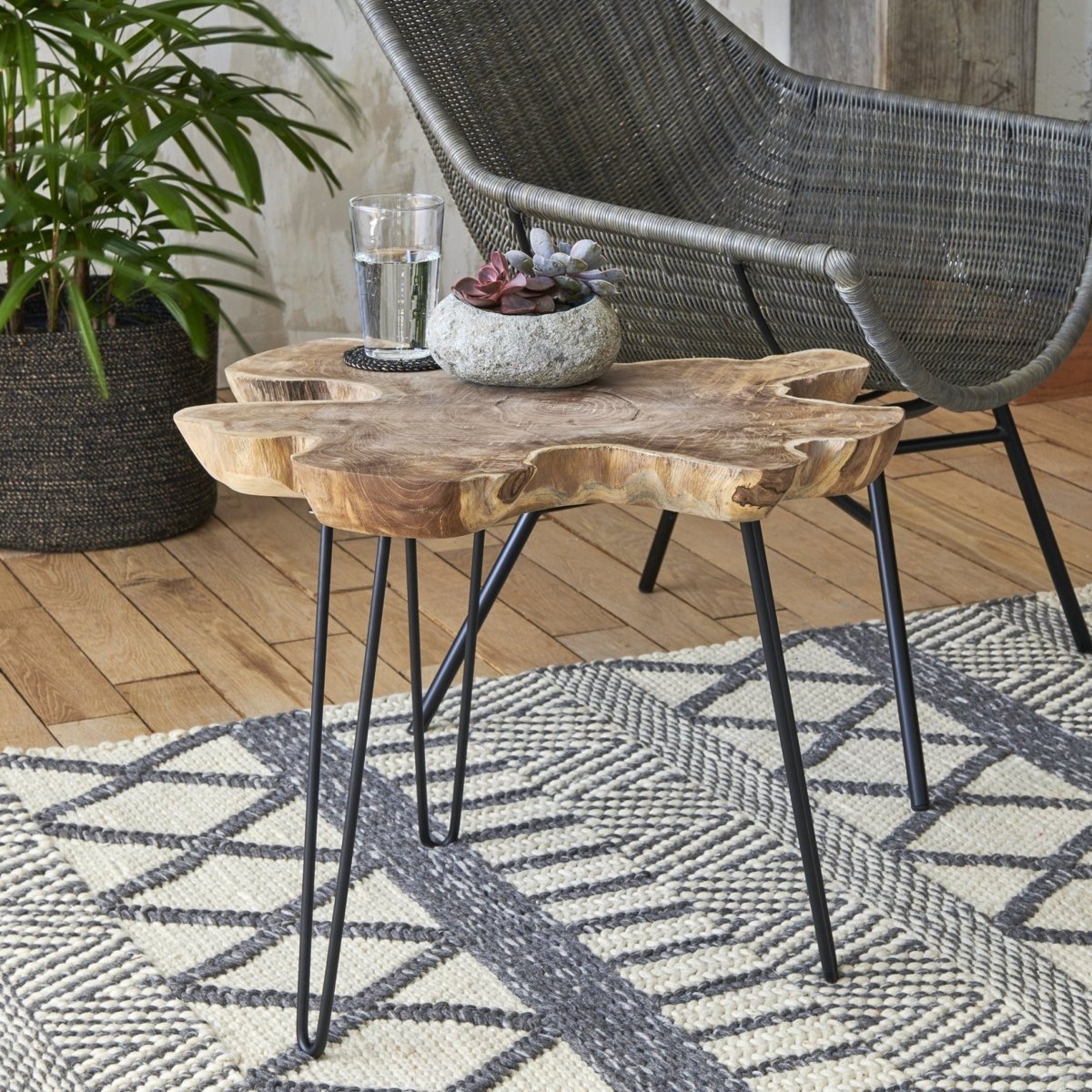 texxture Takara™ Live Edge Side Table - lily & onyx