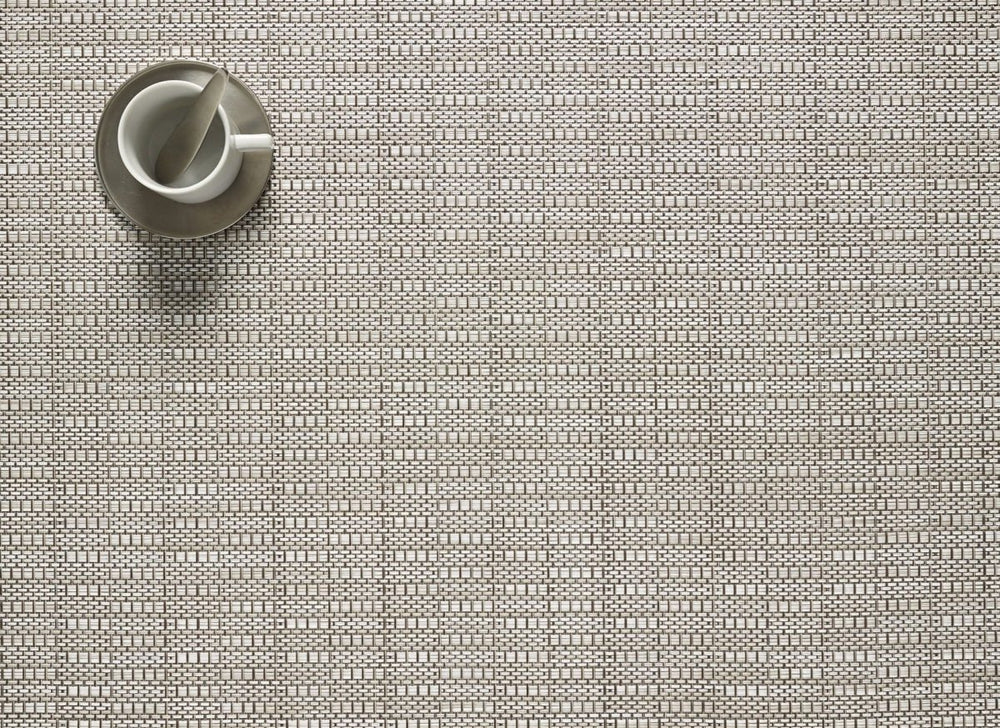 
                      
                        Chilewich Thatch Rectangular Placemat - lily & onyx
                      
                    
