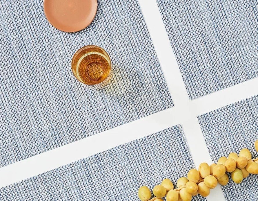 
                      
                        Chilewich Thatch Rectangular Placemat - lily & onyx
                      
                    