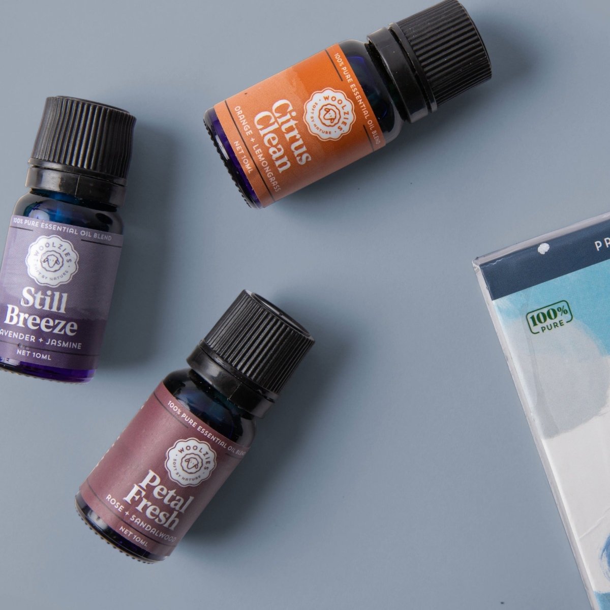 Load image into Gallery viewer, Woolzies The Laundry Essential Oil Collection - lily &amp;amp; onyx
