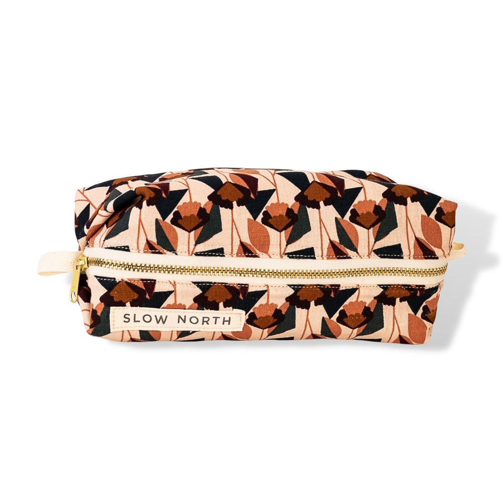 
                      
                        Slow North Travel Pouch, Blush Florence - lily & onyx
                      
                    