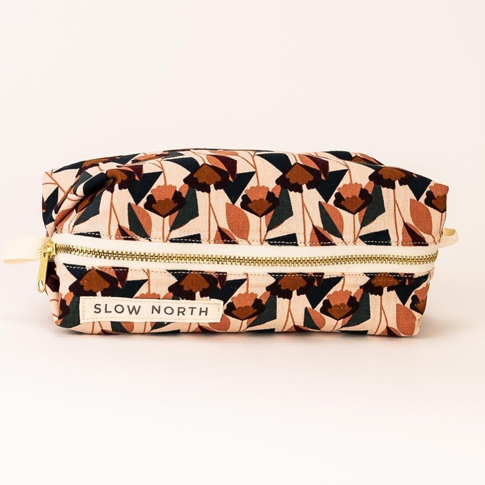 
                      
                        Slow North Travel Pouch, Blush Florence - lily & onyx
                      
                    