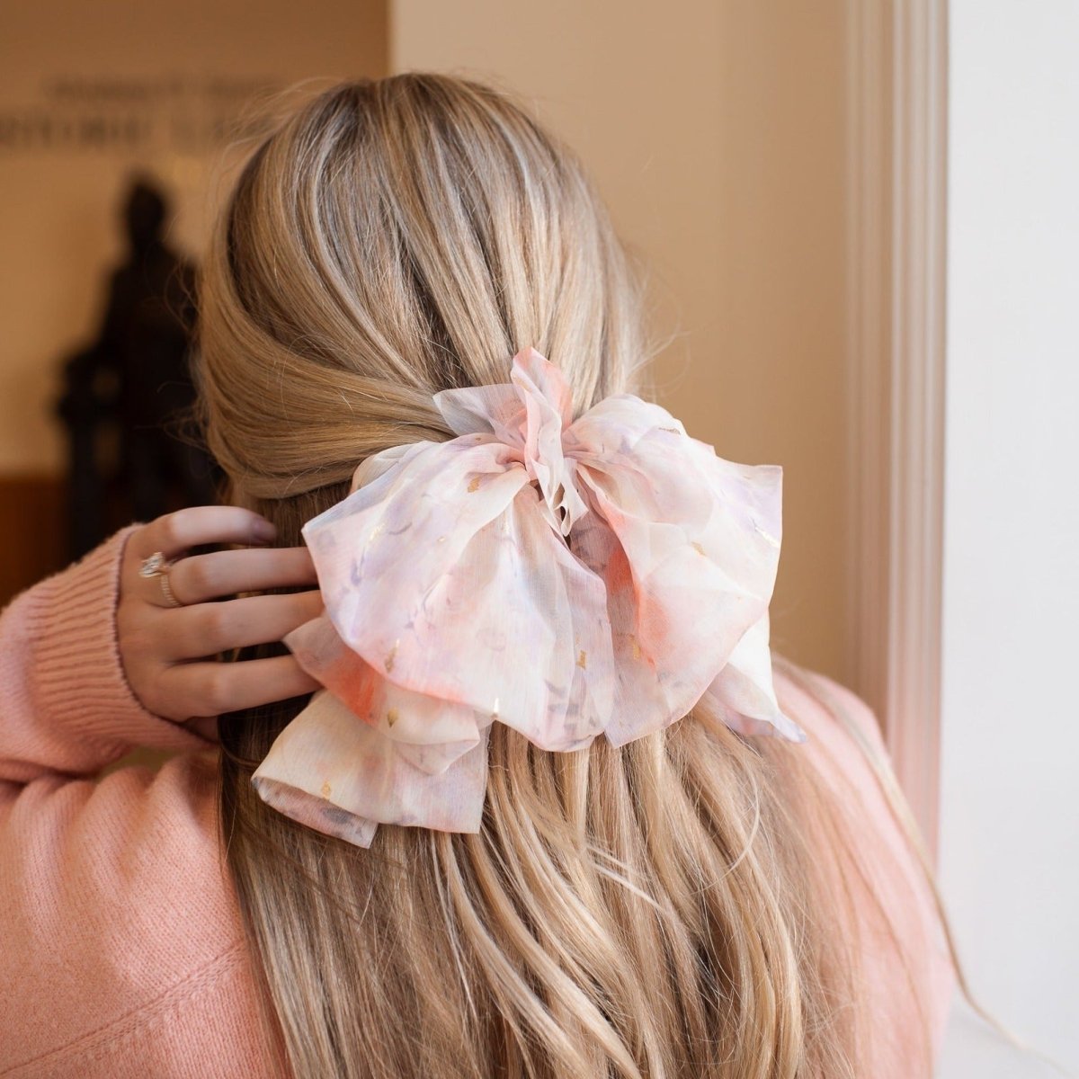 Daisy & Denim Tulle Hair Bow, Pink - lily & onyx
