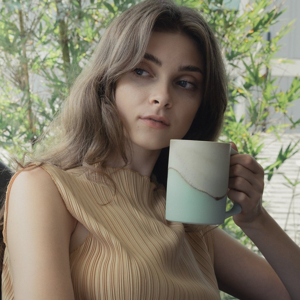 
                      
                        OHOM Ui Mug Artist Collection Self Heating Mug - lily & onyx
                      
                    