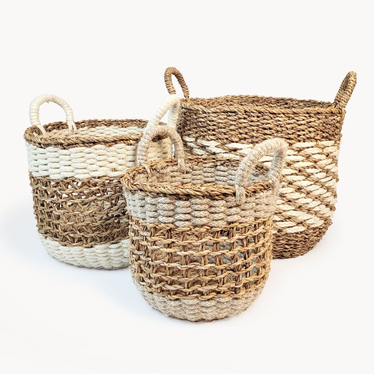 KORISSA Ula Mesh Basket, Natural - lily & onyx