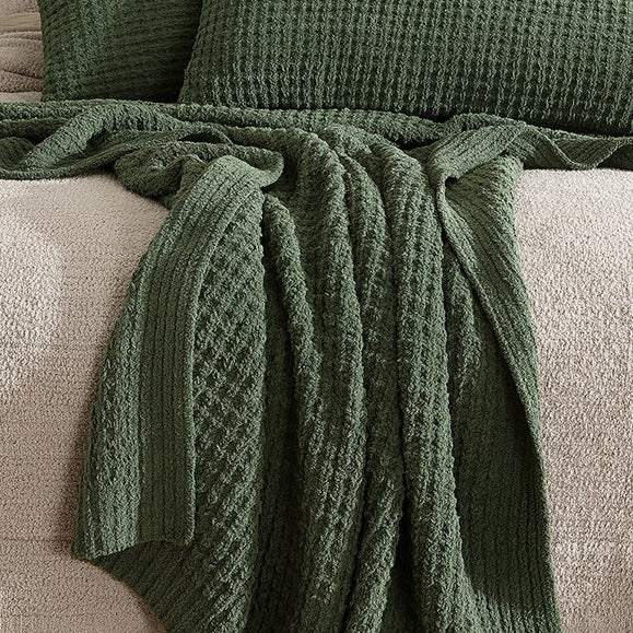 
                      
                        Sunday Citizen Waffle Lightweight Throw - lily & onyx
                      
                    